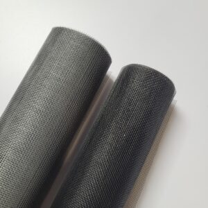 Siatka do Moskitier szer 140cm Szara lub Czarna